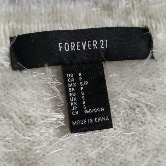 NWOT F21 Fuzzy Mohair Vneck Cardigan - Picture 6 of 10